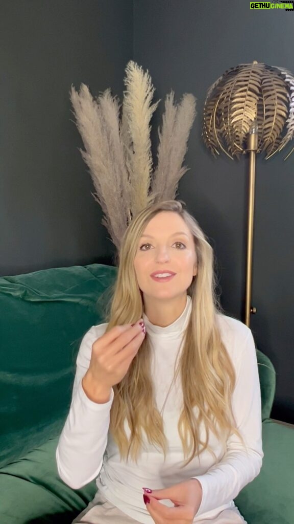 Maude Hirst Instagram - Day 10 of 12 days to get your Bridal Glow and we’re joined by meditation expert and bride-to-be @maudehirst ✨ In the build up to your big day it’s so common to feel overwhelmed. Maude’s tools and techniques will help you radiate that internal glow on your wedding day and a sense of calm and confidence. Remember to save this reel 🫶 #medidation #bridaladvice #weddingplanning #bridalglow #bridalweek #maudehirst #bridetobe #engaged #imgettingmarried #bridalbeauty