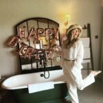 Maude Hirst Instagram – 🤍An American in London. A birthday. Some theatre. A farm & some beautiful company 🤍