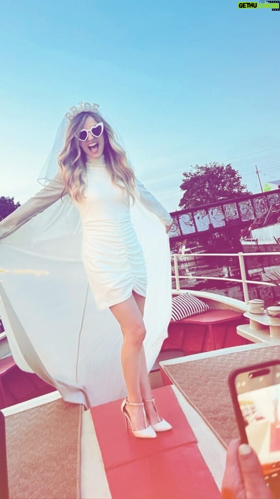 Maude Hirst Instagram - 👰🏼HEN DO OF DREAMS👰🏼 Last weekend was my hen do and I am still smiling from ear to ear from the most magical few days. Surrounded by my nearest and dearest, celebrating love, in the glorious sunshine & ending the party dancing on boat… it doesn’t get much better. 💃🏻🛥️ Thank you @madamebosh @rae_forbes for creating a celebration I will NEVER forget. I feel beyond grateful for my incredible friendships & family & of course for my LOVE @tlaws87 Roll on the wedding. I love LOVE 🤍👰🏼🤵🏻🤍 #hendo #friendship #grateful #loveislove #wedding