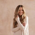 Maude Hirst Instagram - ✨4 key areas to improve mental health✨ 😴SLEEP 🗓️ROUTINE 🫂MEANINGFUL SOCIAL INTERACTION 💃🏻MOVEMENT I recently heard a psychologist talking about the importance of these 4 areas to help support our mental health. BUT from my own experience when I’m not feeling great, these things are hard to improve alone. If you would like support in any of the above, come and be part of my MEMBERS CLUB FOR THE MIND a loving community that focusing on bringing calm, peace and power to your life & your mental health. Don’t suffer alone, this space is open to EVERYONE. 💚Doors open until Jan 31st 💛5 days free trial 💙Link in bio @maudehirst #support #meditation #mentalhealth #community #sleep #movement #routine #connection #meditatedaily
