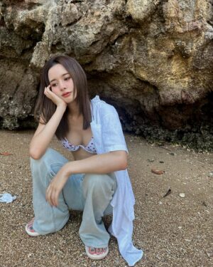 Maya Chanitcha Pimthong Instagram - ˚ ⋆🥥·˚🌴 ༘ *