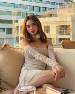 Maya Chanitcha Pimthong Instagram - ลงก็ได้ๆๆ เห็นว่าดองมานานแล้วเถอะ🤨🫵🏼