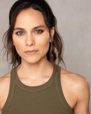 Maya Stojan Instagram - New headshot! 
Thank you @danapatrickphoto you always get me! ♥️
Make up and hair by the super talented @laurengottmakeup 🙌🏽