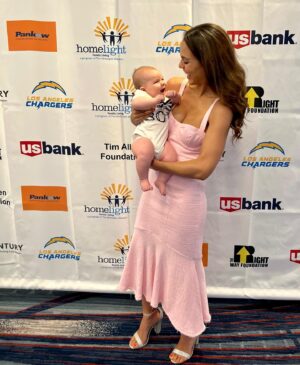 Maya Stojan Instagram - Yesterday, I got to celebrate the HomeLight Family Living’s 27th Anniversary and Mother’s Day Celebration! 
I’m so thankful to The Midnight Mission for inviting me to once again host this beautiful event. 
I’m incredibly inspired by all of our honorees, alumni and current participants who show considerable commitment to breaking the cycle of poverty and huge efforts in providing a bright future for their children. 
It is a true privilege to be a part of the Midnight Mission family and over the next few months and years, I hope that together, we can do more to help families experiencing homelessness. Because despite false beliefs, most people living in homelessness aren’t choosing this “lifestyle” and they do want help. They deserve our love, respect and acknowledgment. 
You don’t know someone’s journey until you’ve heard it, let alone lived it. 
Please follow @themidnightmission and @homelightfamily to share your support in any which way that you can! 
Thank you 💖