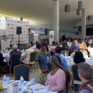 Maya Stojan Instagram - Yesterday, I got to celebrate the HomeLight Family Living’s 27th Anniversary and Mother’s Day Celebration! 
I’m so thankful to The Midnight Mission for inviting me to once again host this beautiful event. 
I’m incredibly inspired by all of our honorees, alumni and current participants who show considerable commitment to breaking the cycle of poverty and huge efforts in providing a bright future for their children. 
It is a true privilege to be a part of the Midnight Mission family and over the next few months and years, I hope that together, we can do more to help families experiencing homelessness. Because despite false beliefs, most people living in homelessness aren’t choosing this “lifestyle” and they do want help. They deserve our love, respect and acknowledgment. 
You don’t know someone’s journey until you’ve heard it, let alone lived it. 
Please follow @themidnightmission and @homelightfamily to share your support in any which way that you can! 
Thank you 💖