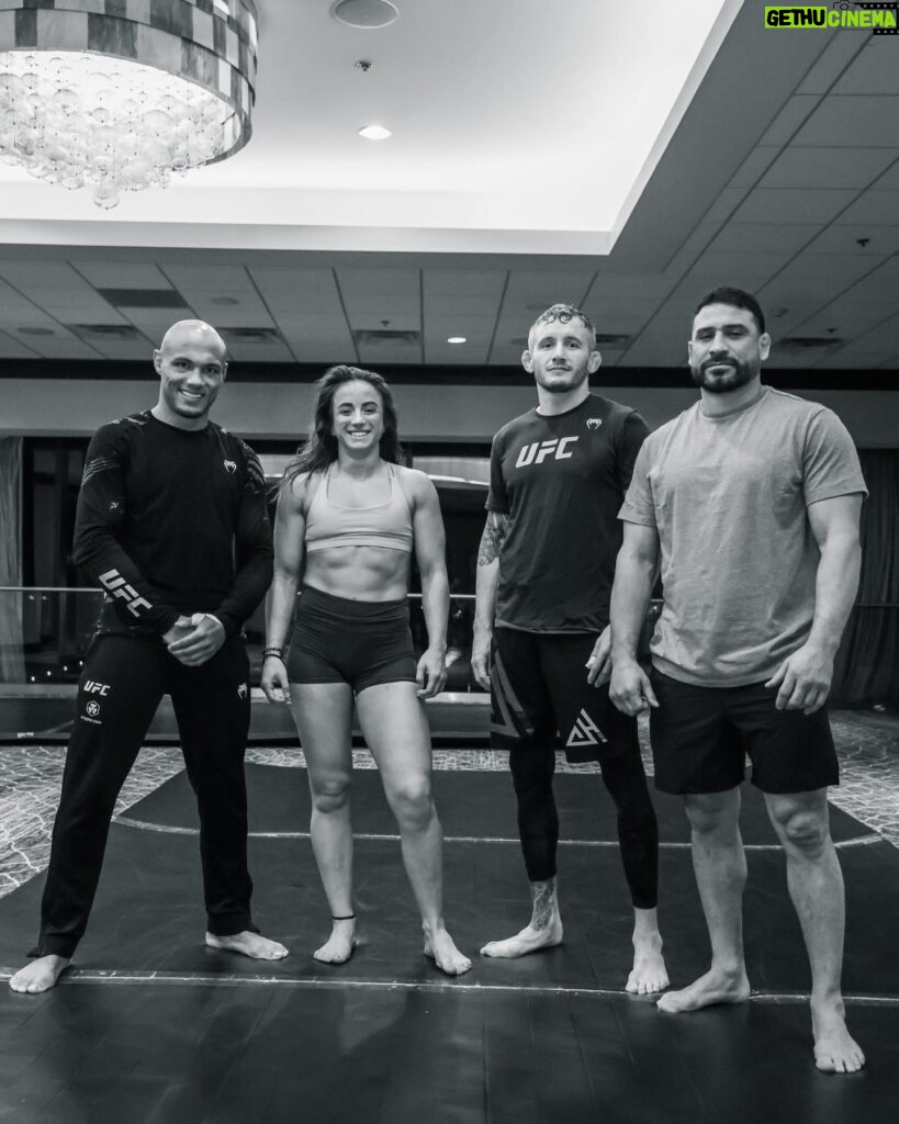 Maycee Barber Instagram - It takes a team 🤍🖤 #mma #ufc #thefuture