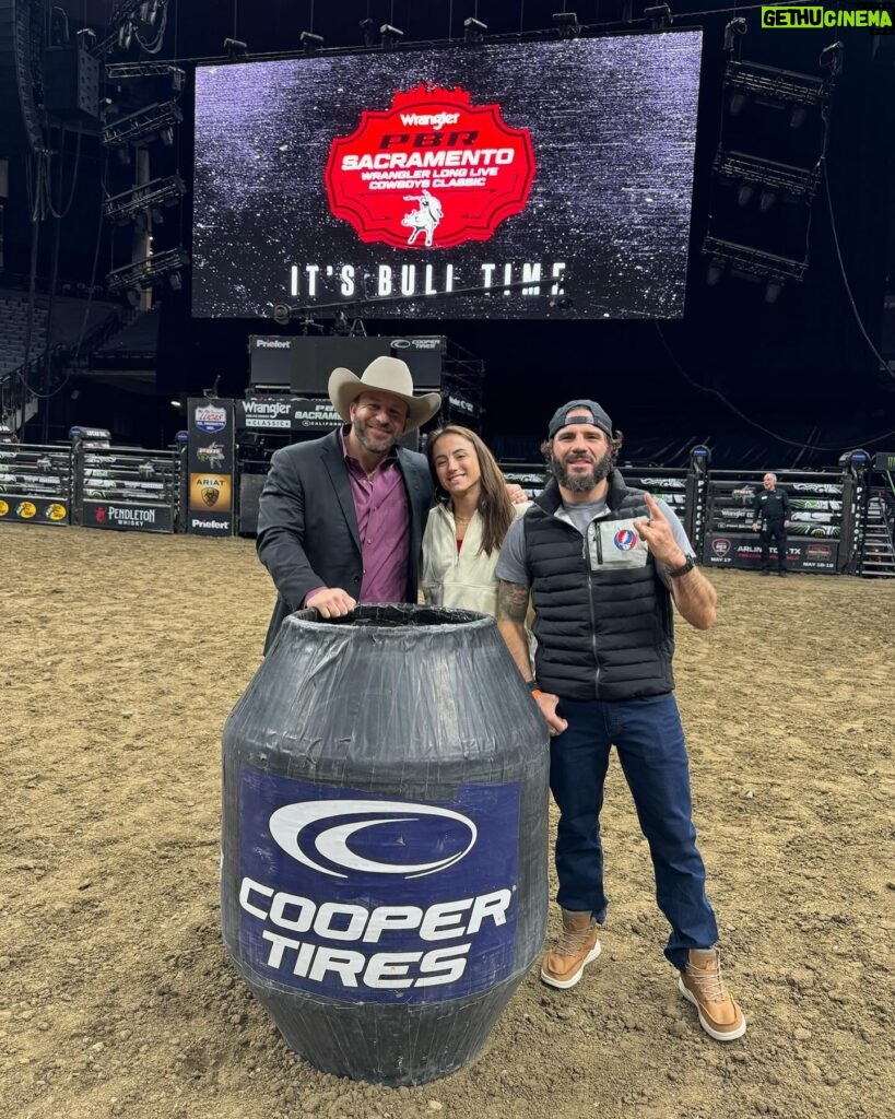 Maycee Barber Instagram - Such a great time with some of my favorite people Thank you @mattlwest @pbr 🐂