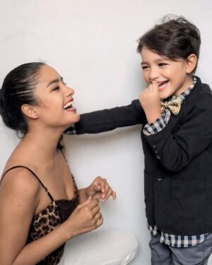 Mayella Lloclla Instagram - No tengo palabras para explicar lo que significa ser tu Madre. Al verte crecer todos estos 13 años lo único que se viene a la mente es la palabra AMOR. 
Feliz día a todas las mamitas qué día a día cuidamos a nuestros hijos con Amor #happymothersday  #diadelamadre #felizdiadelamadre