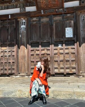 Mayu Miyamoto Instagram - 第2話　明日夜11時半から！🧡
マイコと🐈

#6秒間の軌跡