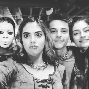 McKaley Miller Instagram - MA ??!!?? are you mad at us @partywithma (this game is called Joking Hazard and it’s amazing)