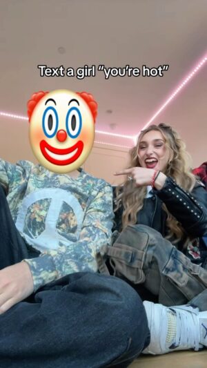 McKenzi Brooke Instagram - Hopefully this doesn’t cause problems 😬😅 @reifharrison #crush #ex #relationship #music #comedy #siblings