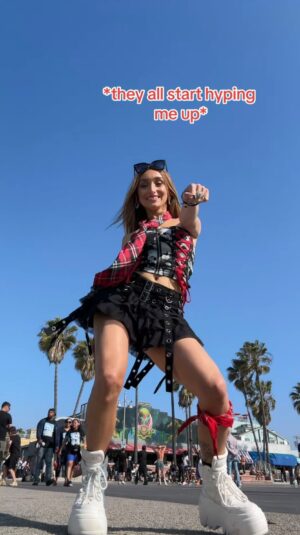 McKenzi Brooke Instagram - I love how the boys just started hyping me up lol 😂💖 #dance #random #beach #boys #dualipa #trainingseason