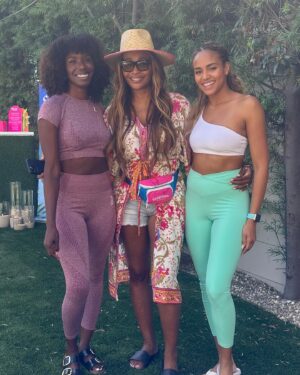 Meagan Tandy Instagram - Feeling Well and Rejuvenated ✨
#wellness #womensretreat