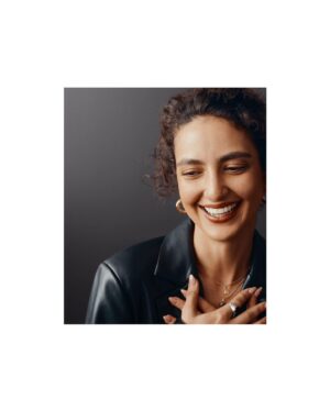 Medalion Rahimi Instagram - Medalion Rahimi. Actor. Creative. Business Owner.
.
Forever Original. Medalion got her start in front of the camera at age 4, but was pulled toward deeper storytelling early on. This first generation Iranian-American is now committed to telling the stories of minority and multicultural experiences in America through her production company, @saffronhoneyfilms.