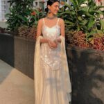 Medha Shankar Instagram - Happy Dhanteras💛Wishing you and your family a healthy and prosperous year ahead💫🙏🏻 Outfit: @tanvigauriofficial . . . . . . . . . #happydhanteras #shubhdhanteras #happydiwali #festivewear #weddingwear