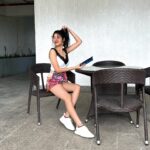 Medha Shankar Instagram - Monkeying around in my lighter-than-air Knit Sneakers from @neemansofficial 🐒
