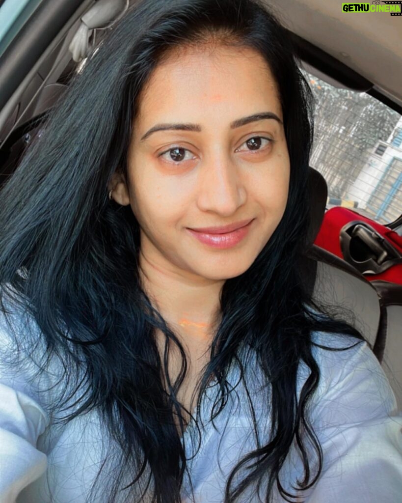 Meena Vasu Instagram - 🌞 #morningvibes #selfieafteralongtime
