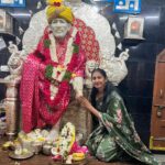 Meena Vasu Instagram - Starting my new year with lots of positive vibes☺️☺️❤️❤️happy new year to all 🙏 #blessedlife🙏 #newprojects #newhopes #positivethinking #omsairam🙏💐🙏