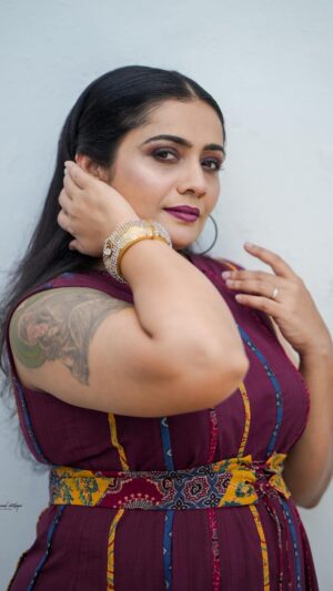 Meera Vasudevan Instagram - @officialmeeravasudevan 

Tnks to:
 @bhasker_aravind 
 @vinodsupriya 

Makeup: @unnimaya_the_artist 

Hair: @makeover_by__nila_karthika_ 

#meeravasudevan 
#actresshot 
#actress🎬 
#film 
#photoshoot 
#photooftheday 
#reelsinstagram 
#reels