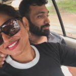 Meera Anil Instagram - Smile and click wen u r on the verge of a mess🤣🤣🤣🤣🤣🤣🤣🤣🤣🤣🤣 The guy destined and designed to witness the traumatic MEEEEE😜😜😜😜😝😝😝😝