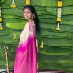 Meetha Raghunath Instagram – My personality and wearing sarees are on the opposite sides of a spectrum but hey, they are most convenient when it comes to dressing up, so… hi 🌝