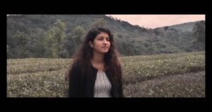 Meetha Raghunath Instagram - This song has a special piece of my heart ♥️

SIRU KOODU is out now! The link to it is in my bio.

I wish wherever you are, wherever you go, you always experience the feeling of home 🪺🤎

The world is our home. Our life is our world ✨

Love,
Meetha.