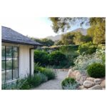 Meg Ryan Instagram - Thanks to magician, Derrick Eichelberger at Arcadia Studios Landscape. Flat out Heaven!