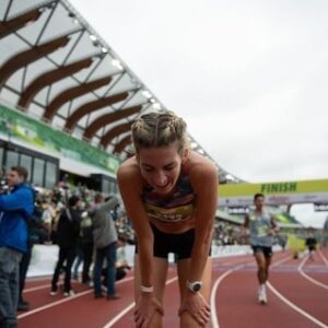 Megan O'Brien Instagram - I said remember this moment 🥹❤️🙏
.
2:45:48 (6:20 pace for 26.2) and 3rd overall at @eugenemarathon 🏃‍♀️ 
.
Hayward Magic is REAL 💚💚💚💚