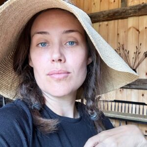 Megan Boone Instagram - A spider bit my lip and… really what this is about is that I can’t make myself write and am stalllllling.