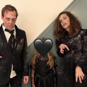Megan Boone Instagram - Zombies and AI 🧟‍♀️