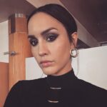 Megan Montaner Instagram - Día & Noche 🤍🖤 @diorbeauty ✨ @noeminohales ✨ @diorling1 ✨ @joyeriasuarez