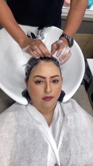 Megha Ghosh Instagram - “𝗕𝗶𝗰𝗵𝗮𝗿𝗸𝗲 𝗔𝗮𝗷 𝗥𝗼 𝗗𝗶𝘆𝗲 𝗛𝗮𝗶 𝗡𝗮𝗶𝗻𝗮”💔 #NoFilter! 

𝗧𝗼𝗱𝗮𝘆 𝗜’𝗺 𝗩𝗲𝗿𝘆 𝗛𝗮𝗽𝗽𝘆 💃💃💃. 𝗜 𝘄𝘀 𝗟𝗼𝗼𝗸𝗶𝗻𝗴 𝗙𝗼𝗿 𝗔 𝗦𝗼𝗳𝘁 𝗦𝗼𝗻𝗴 𝗙𝗼𝗿 𝗧𝗵𝗶𝘀 𝗩𝗶𝗱𝗲𝗼 𝗮𝗻𝗱 𝘄𝘀 𝗻𝗼𝘁 𝗚𝗲𝘁𝘁𝗶𝗻𝗴 𝗔 𝗦𝘂𝗶𝘁𝗮𝗯𝗹𝗲 𝗢𝗻𝗲, 𝘄𝘀 𝗤𝘂𝗶𝘁𝗲 𝗶𝗻𝘁𝗼 𝗧𝗵𝗶𝗻𝗸𝗶𝗻𝗴! 𝗧𝗵𝗲𝗻 𝗔𝗿𝗼𝘂𝗻𝗱 𝟱𝗽𝗺 𝗦𝘂𝗱𝗱𝗲𝗻𝗹𝘆 𝗧𝗵𝗶𝘀 𝗦𝗼𝗻𝗴 𝗖𝗮𝗺𝗲 𝗶𝗻𝘁𝗼 𝗠𝘆 𝗠𝗶𝗻𝗱 𝗢𝘂𝘁 𝗢𝗳 𝗡𝗼𝘄𝗲𝗿! 𝗗𝗼𝗻𝘁 𝗸𝗻𝗼𝘄 𝗪𝗵𝘆 𝗕𝘂𝘁 𝗜 𝗙𝗲𝗲𝗹 𝗜𝘁’𝘀 𝗠𝘆 𝗣𝗮𝗽𝗮 𝗪𝗵𝗼 𝗦𝗲𝗻𝘁 𝗧𝗵𝗶𝘀 𝗜𝗱𝗲𝗮!! 𝗪𝗲 𝗔𝗹𝗹 𝗞𝗻𝗼𝘄 𝗗𝗮𝗻𝗴𝗮𝗹 𝗦𝘁𝗼𝗿𝘆𝗹𝗶𝗻𝗲! 𝗠𝘆 𝗚𝘂𝗮𝗿𝗱𝗶𝗮𝗻 𝗔𝗻𝗴𝗲𝗹 𝗶𝘀 𝗖𝗼𝗻𝗻𝗲𝗰𝘁𝗶𝗻𝗴 𝗪𝗶𝘁𝗵 𝗠𝗲😘😘😘🙏🙏. 𝗜 𝗱𝗼𝗻’𝘁 𝗡𝗲𝗲𝗱 𝗔𝗻𝘆𝘁𝗵𝗶𝗻𝗴 𝗘𝗹𝘀𝗲 𝗶𝗻 𝗟𝗶𝗳𝗲. 𝗗𝗵𝗶𝗻𝗸𝗮𝗖𝗵𝗶𝗸𝗮 💃💃💃

🌸🌼🌸🌼𝗠𝗶𝘀𝘀 𝗬𝗼𝘂 𝗣𝗮𝗽𝗮🌼🌸🌼🌸😞💔

𝐇a𝐢r C𝐮t 💇‍♀️ @enrichbeauty 𝐀n𝐝h𝐞r𝐢 𝐖e𝐬t, 𝐌u𝐦b𝐚i. 

✵

✵

✵

✵

✵

✵

✵

#haircut #hairstyles #hairdresser #odisha #odisha_igers #odishagram  #kolkatareels #kolkatareels❤️❤️❤️ #kolkataphotography #kolkatafashionblogger #kolkatamodel #kolkatablogger #kolkatabloggerstyle😍❤️ #bengali #bengalifood #bengalicuisine #bengalifoodblogger #kolkatasutra #kolkatadiaries #MeghaGhosh 💔