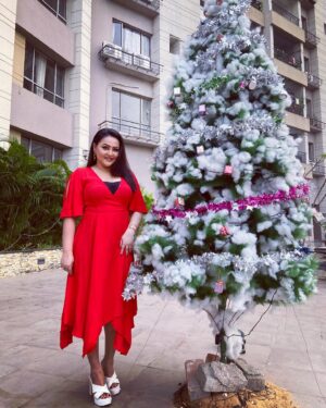 Megha Ghosh Instagram - 𝗢𝗻𝗰𝗲 𝗬𝗼𝘂 𝗖𝗵𝗼𝗼𝘀𝗲 𝗛𝗼𝗽𝗲, 𝗔𝗻𝘆𝘁𝗵𝗶𝗻𝗴 𝗶𝘀 𝗣𝗼𝘀𝘀𝗶𝗯𝗹𝗲 ❤️.

*
*
*
*
*
*
*
*
*
#odisha #odisha_igers #odishagram #odishaclicks #ollywood #ollywood_industry #odishablogger #odishaactor #odishareels #odishareels❤️ #kolkatareels #kolkatareels❤️❤️❤️ #kolkataphotography #kolkatafashionblogger #kolkatamodel #odishabuzz #bhubaneswarbuzz #cuttack #MeghaGhosh ❤️