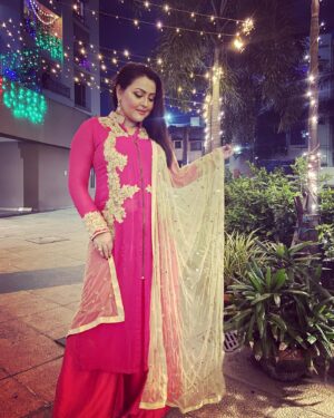 Megha Ghosh Instagram - 𝗗𝗶𝘄𝗮𝗹𝗶 🪔🪔🪔.

*
*
*
*
*
*
*
*
*
#kolkatagirl💃❤️ #kolkatagirls #kolkatagram #kolkatasutra #kolkatabuzz #kolkatablogger #kolkatagram #kolkatafashionblogger #kolkatacity #kolkatastreets #kolkatafashion #kolkatafashionblogger #kolkatafashionphotography #kolkatafashiongirl #kolkataactor #kolkataactors #bengalifilms #bengalifilmactress #bengalifilmindustry #bengaligirl❤️ #bengaligirlswag😎🔥❤️ #bongbeauty #bonggirls #bonglife #MeghaGhosh 💖