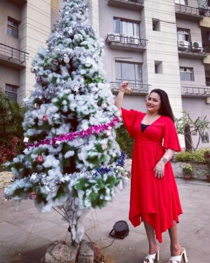 Megha Ghosh Instagram - 𝗠𝗮𝘆 𝗧𝗵𝗲 𝗡𝗲𝘄 𝗬𝗲𝗮𝗿 𝟮𝟬𝟮𝟯 𝗕𝗿𝗶𝗻𝗴 𝗨𝘀 𝗠𝗼𝗿𝗲 𝗛𝗮𝗽𝗽𝗶𝗻𝗲𝘀𝘀, 𝗦𝘂𝗰𝗰𝗲𝘀𝘀, 𝗟𝗼𝘃𝗲 & 𝗕𝗹𝗲𝘀𝘀𝗶𝗻𝗴𝘀! ❤️

*
*
*
*
*
*
*
*
*
#kolkatagirl💃❤️ #kolkatagirls #kolkatagram #kolkatasutra #kolkatabuzz #kolkatablogger #kolkatagram #kolkatafashionblogger #kolkatacity #kolkatastreets #kolkatafashion #kolkatafashionblogger #kolkatafashionphotography #kolkatafashiongirl #kolkataactor #kolkataactors #bengalifilms #bengalifilmactress #bengalifilmindustry #bengaligirl❤️ #bengaligirlswag😎🔥❤️ #bongbeauty #bonggirls #bonglife #meghaghosh 🎄