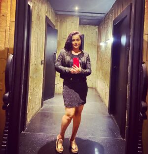 Megha Ghosh Instagram - 𝗠𝗶𝗿𝗿𝗼𝗿 𝗦𝗲𝗹𝗳𝗶𝗲 𝟯!!🤳