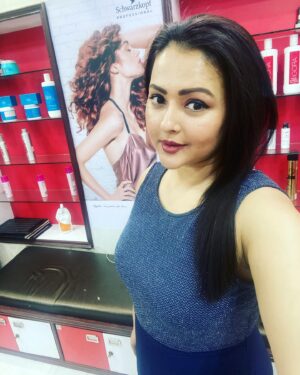 Megha Ghosh Instagram - 𝗗𝗲𝗸𝗵𝗼 💙. 

#kolkatagirl💃❤️ #kolkatagirls #kolkatagram #kolkatasutra #kolkatabuzz #kolkatablogger #kolkatagram #kolkatafashionblogger #kolkatacity #kolkatastreets #kolkatafashion #kolkatafashionblogger #kolkatafashionphotography #kolkatafashiongirl #kolkataactor #kolkataactors #bengalifilms #bengalifilmactress #bengalifilmindustry #bengaligirl❤️ #bengaligirlswag😎🔥❤️ #bongbeauty #bonggirls #bonglife #MeghaGhosh 💙