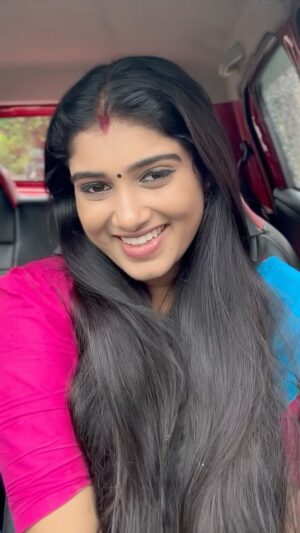 Megha Mahesh Instagram - Mazha alle appol oru réel aavam alle? 
.
.
.
.
.
.
.
.
.
.
.
.
.
.
.
.
.
.
 - [ ] #meghamahesh #reels #reelsinstagram #instagram #trending #viral #explore #love #instagood #explorepage #tiktok #reelitfeelit #india #follow #photography #sanjulachu💕 #reel #instadaily #followforfollowback #reelsvideo #likeforlike  #like #fashion #memes #foryou #reelkarofeelkaro #music #insta #instagramreels #lachu