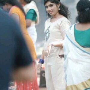 Megha Mahesh Instagram - Aa kannukal  aa chirii✨✨✨✨