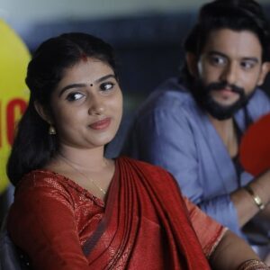 Megha Mahesh Instagram - 𝙋𝙤𝙫 : 𝘾𝙖𝙣'𝙩 𝙩𝙖𝙠𝙚 𝙚𝙮𝙚𝙨👀 𝙤𝙛𝙛 𝙝𝙚𝙧

#govindlachu #love #romance #instagram