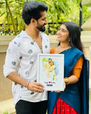 Megha Mahesh Instagram - Thanks for sending this beautiful photo frame of #sanjulachu💕💕 @calli_artsgallery . 
Really in love with it ❤️❤️
.
Get similar photo frame for your loved ones from @calli_artsgallery