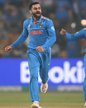 Megha Daw Instagram - Dear VK❤️you're a legend..you are the perfect combo of absolute class and grace…✨
Be it batting,feilding,bowling,wicket kipping,running between the wickets,motivating others and also during captaincy…you always give your best in everything on the field..I respect you🙌you are always my favorite and you will be in my heart no matter what...!!❤️❤️
Heartiest Congratulations for all the World Records that you have created as well as the records you have broken...!❤️🙌Thank you so much for everything that you have done…your  dedication,passion,selflessness inspires us…KING,you’re going to be remembered till the end of Sports of the World!!🙌🌍
#goat #kingkohli #therunningmachine #viratkohli 
And lastly One thing that hurts beyond repair….that will i be privileged to watch you play in the next World Cup after 4 years ?💔 :)

@virat.kohli