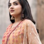 Megha Daw Instagram - 📸 @priyankabanerjee.official dii 💛 Styled by: @basusampurna diii 🧡 #meghadaw #instadaily #mandy #ethnicwear