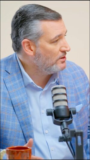 Meghan McCain Instagram - TED CRUZ this FRIDAY on Citizen McCain 🇺🇸 Jimmy Kimmel Feud explained and Insider 2024 Election Gossip 🎙️

#meghanmccain #citizenmccain #tedcruz #jimmykimmel