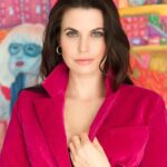 Meghan Ory Instagram - What a fun day glamming and shooting with @officialmeghanory 💛 Some of the products used: - Babor Sea Creation Serum - RMS Radiance Locking Primer - RMS ReEvolve Natural Finish Liquid Foundation - By Terry Hyaluronic Hydra-Powder - RMS ReDimension Hydra Powder Blush - RMS Luminizer - By Terry Ombre Black Star - Babor Ultra Shine Lip Gloss - By Terry Lip Expert Shine 📷: @maggiedixon BTS 🎥: @emilyhaley9 Makeup 💄: @timm_z #begorgeous #begorgeousbeauty #halifaxns #halifaxshop #babor #thebaboreffect #byterry #skincaremakeup #glowingskin #byterrymakeup #byterryofficial #hydratingskincare #skincareinfusedmakeup #rmsbeauty #cleanbeauty #effortlessbeauty