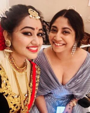 Meghna Vincent Instagram - Event at Lulu convention Centre …
“There are short cut to happiness and dancing is one of them …”💃🏻💃🏻💃🏻