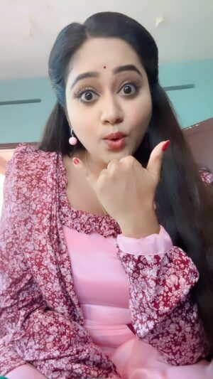 Meghna Vincent Instagram - Trending