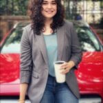 Meher Vij Instagram - Change your thoughts and you can change your world or else have a cup of coffee 🌈