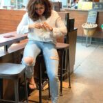 Meher Vij Instagram - Guess what I am opening ?and where I am sitting 💕💕✌️ #throwbackthursday #live #love #kokodiaries