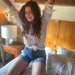 Meher Vij Instagram - My alone time is for everyone’s safety😬😬 #vehliyan #quarintinelife #mehervij #staysafe #stayathome #kokodiaries ❤️❤️